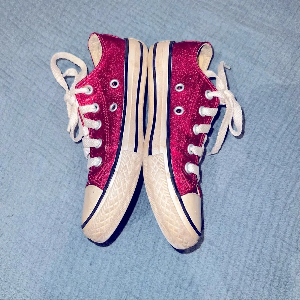 Converse Shiny Hot Pink Sneakers